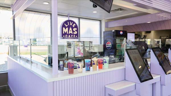 Taco Bell Opens Live Más Cafe In San Diego