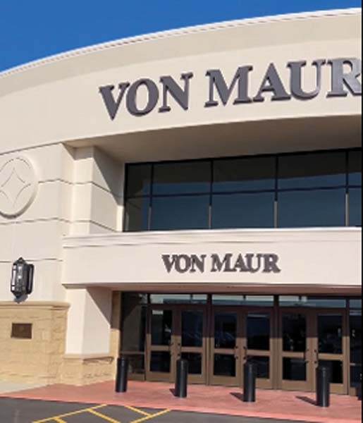 Von Maur Department Stores Celebrates Its First Location In Pennsylvania